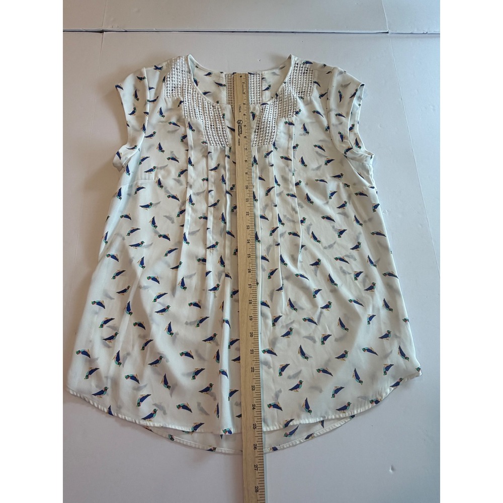 Daniel Rainn Bird Print Crochet Lace Pleated Sleeveless Blouse White Medium - Picture 5 of 8